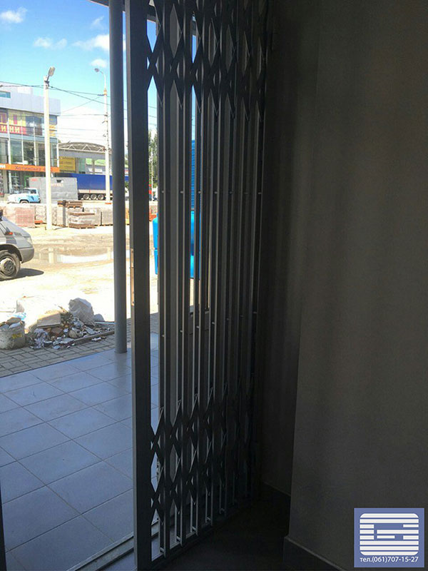 Наша Компания занимается продажей и установкой жалюзи, роллет, ворот