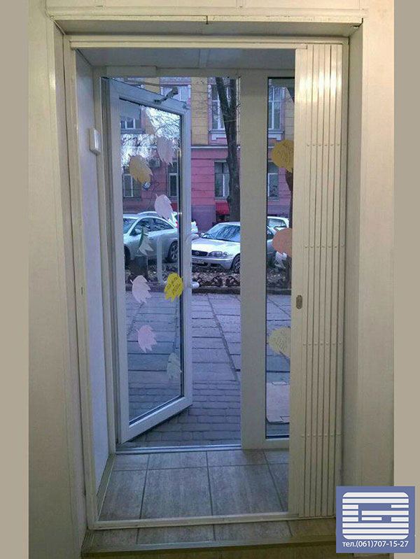 Наша Компания занимается продажей и установкой жалюзи, роллет, ворот