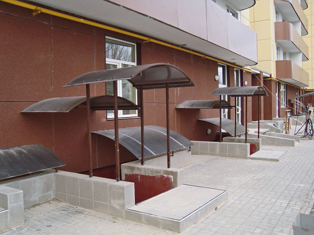 Наша Компания занимается продажей и установкой жалюзи, роллет, ворот